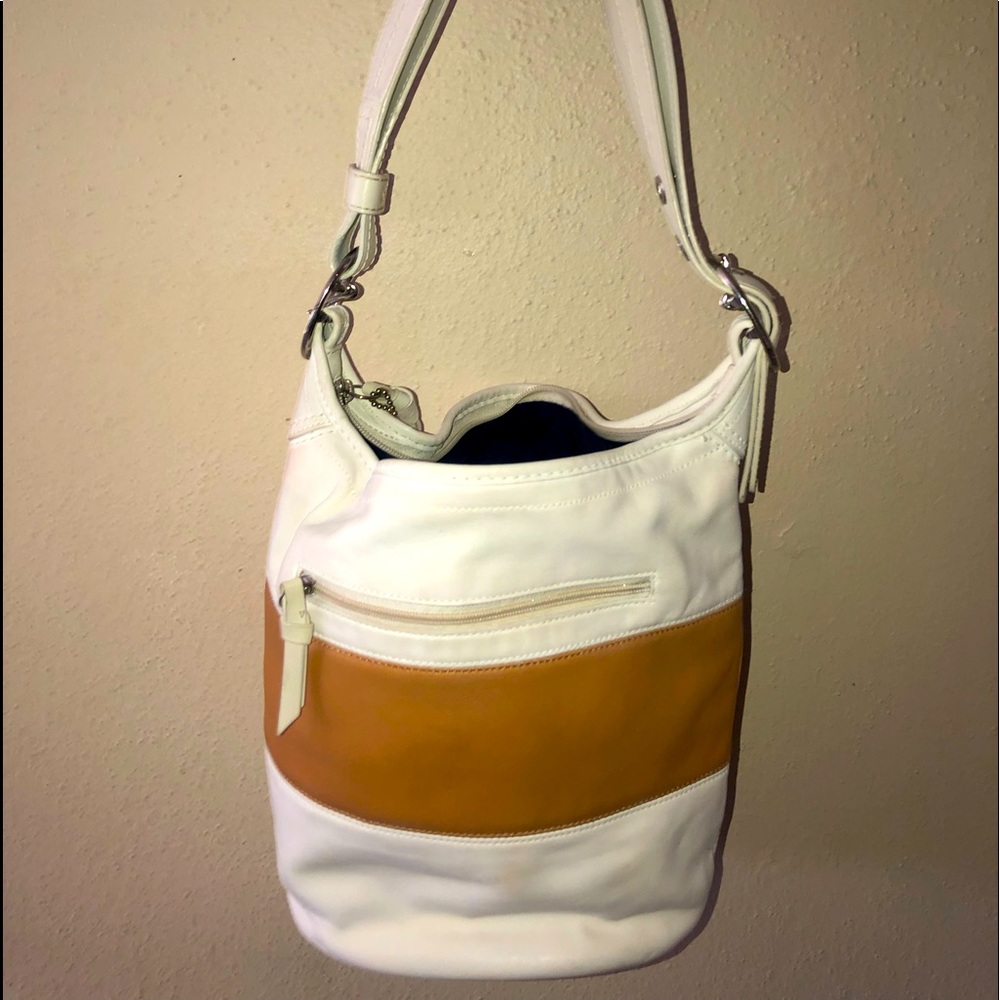 Coach Bags | Coach Leather Bucket Bag In White And Tan |